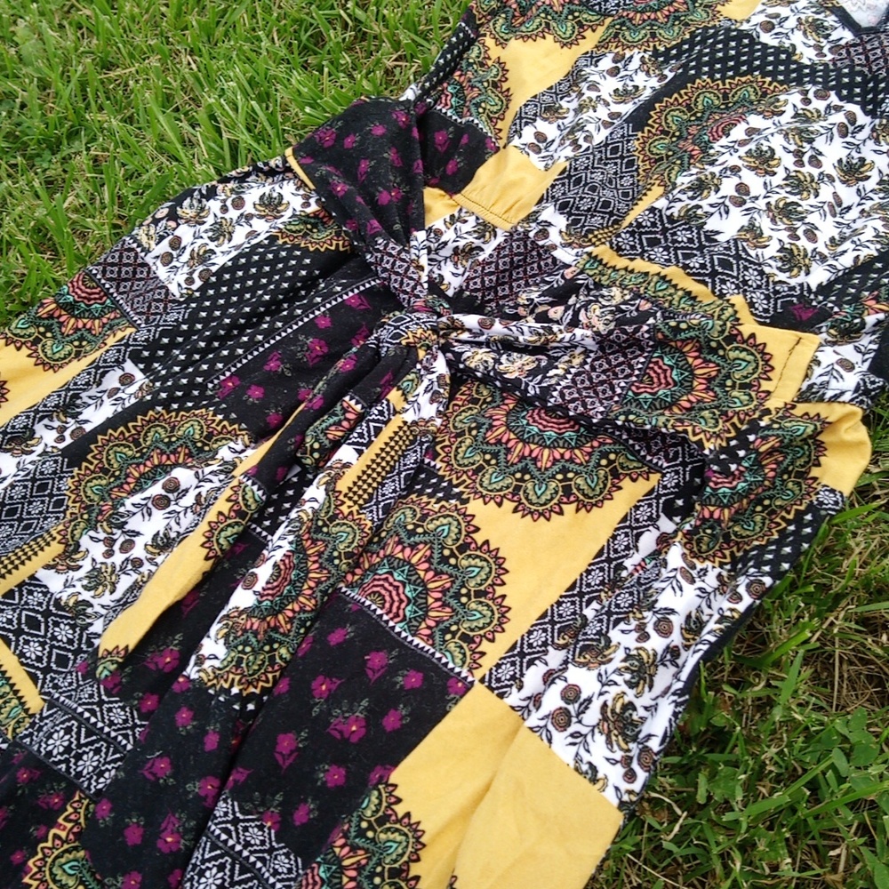 Colorful Paisley Patchwork Pattern Comfy One Piec… - image 4